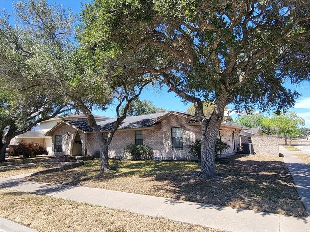 4522 Coventry, Corpus Christi, TX 78411