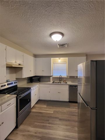 4522 Coventry, Corpus Christi, TX 78411