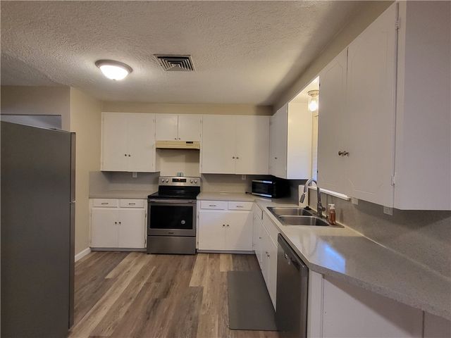 4522 Coventry, Corpus Christi, TX 78411