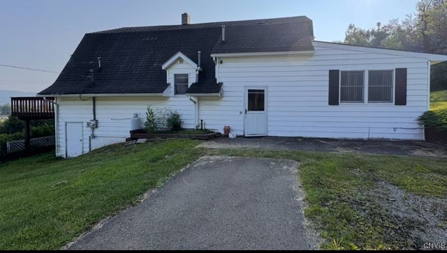 211 Veteran Hill Road, Veteran, NY 14845