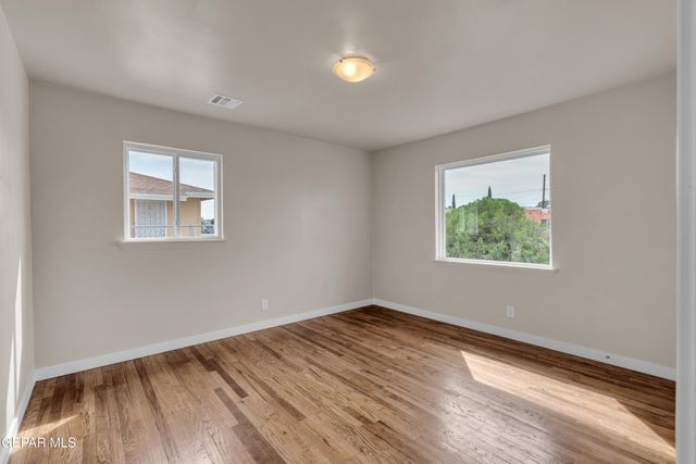 140 TEAKWOOD Road, El Paso, TX 79915