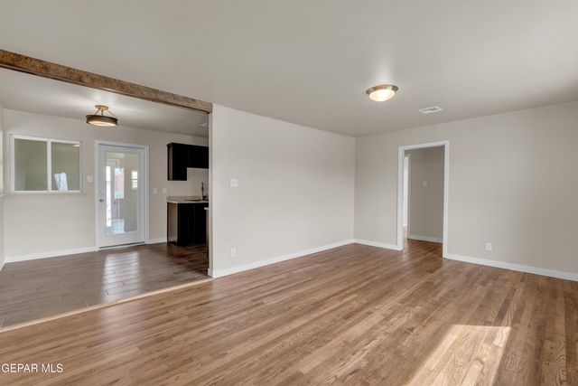 140 TEAKWOOD Road, El Paso, TX 79915
