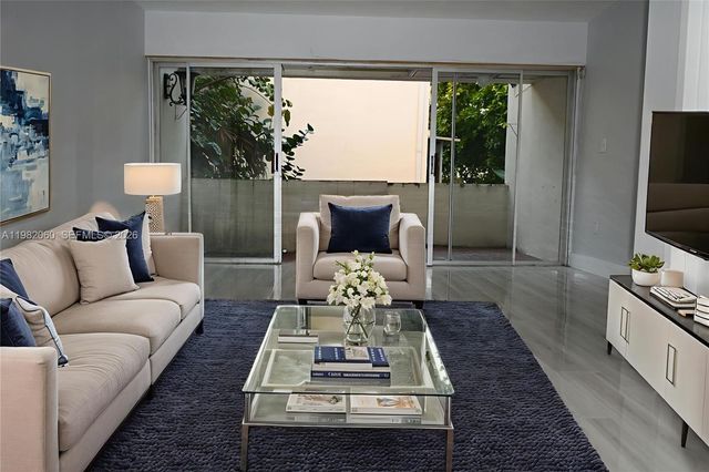 1910 SW 17th Ave 2, Miami, FL 33145