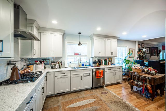 410 Bobby Dr, Franklin, TN 37069