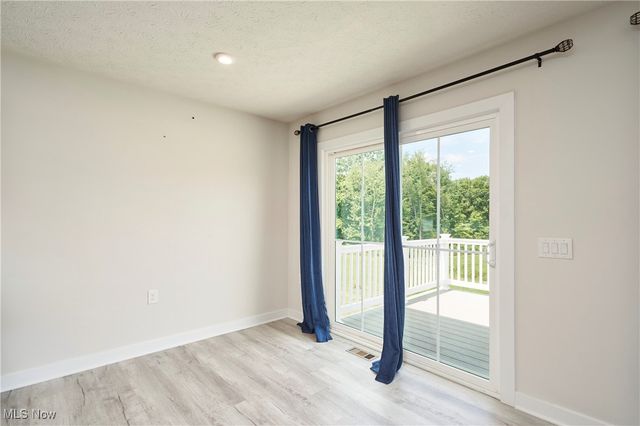 2767 Steeb Circle, Norton, OH 44203