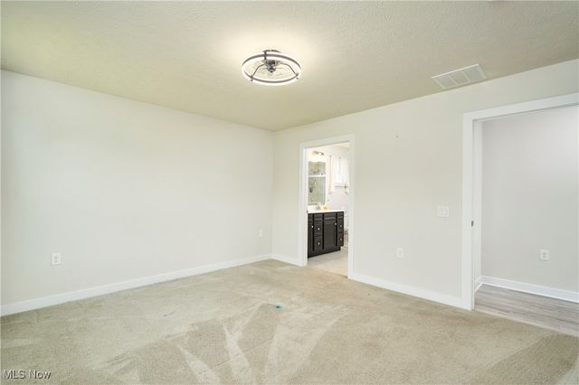 2767 Steeb Circle, Norton, OH 44203