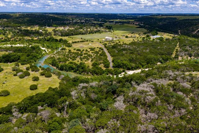 289 Hoot Owl Hollow Rd, Ingram, TX 78025
