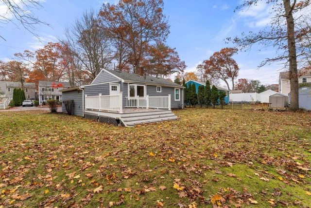 44 Dawes Rd, Brockton, MA 02301