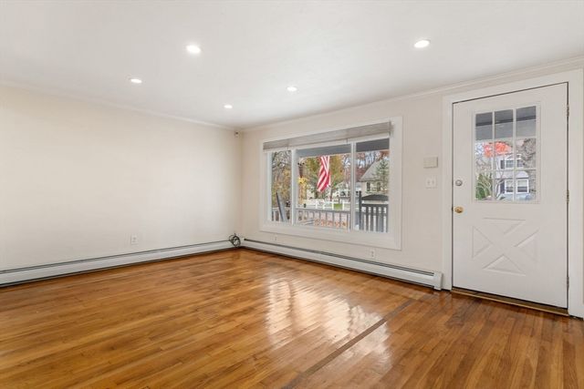 44 Dawes Rd, Brockton, MA 02301