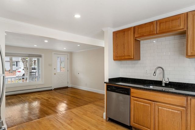 44 Dawes Rd, Brockton, MA 02301