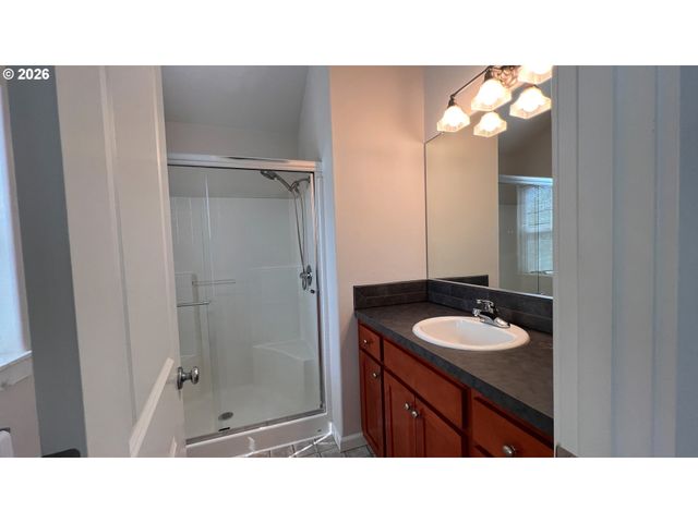 1118 Sw 162ND Ave, Beaverton, OR 97006
