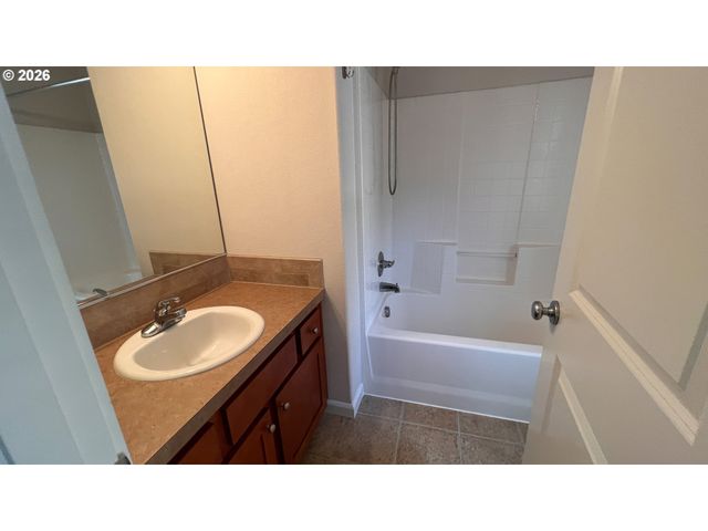 1118 Sw 162ND Ave, Beaverton, OR 97006