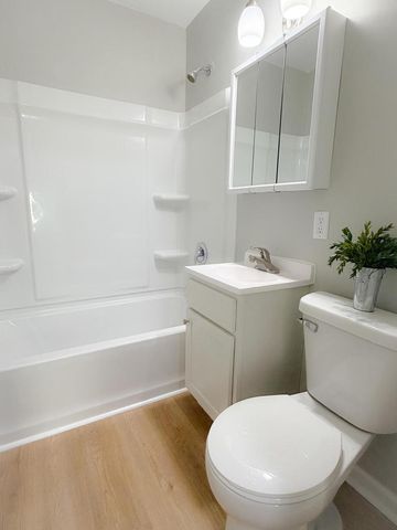 4451 N 49th STREET, Milwaukee, WI 53218