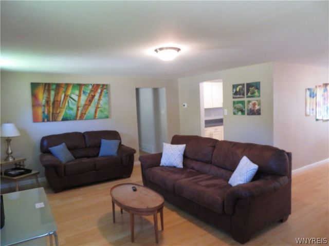 571 Tuscarora Road, Evans, NY 14006