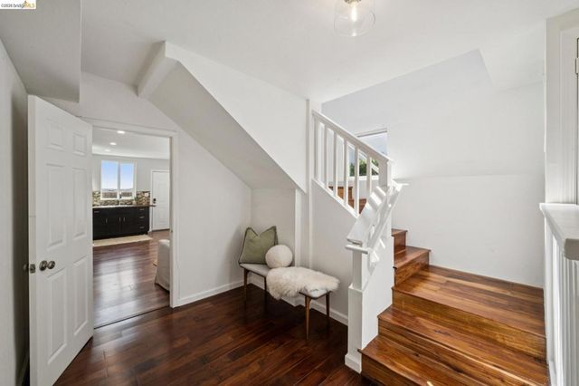 2636 Maxwell Ave, Oakland, CA 94619