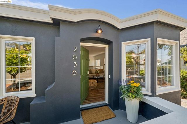2636 Maxwell Ave, Oakland, CA 94619