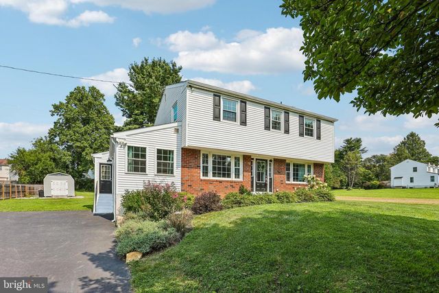 1409 BURKE RD, West Chester, PA 19380