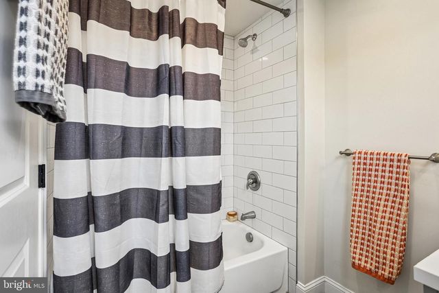 1409 BURKE RD, West Chester, PA 19380