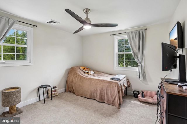 1409 BURKE RD, West Chester, PA 19380