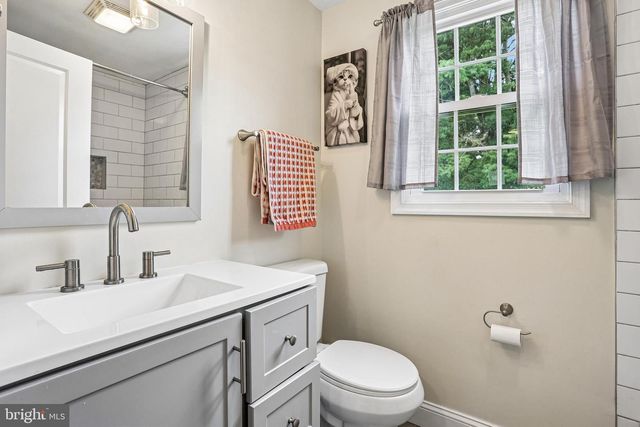 1409 BURKE RD, West Chester, PA 19380