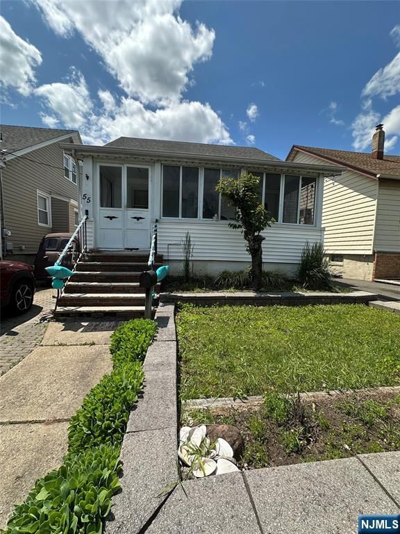 55 Center Street, Belleville, NJ 07109