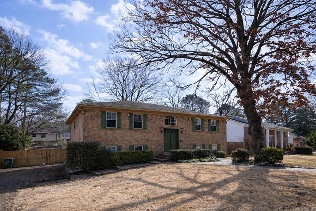 2323 Clapboard Hill Road, Little Rock, AR 72227