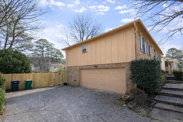 2323 Clapboard Hill Road, Little Rock, AR 72227