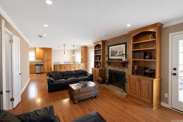 2323 Clapboard Hill Road, Little Rock, AR 72227