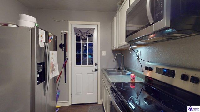 826 Rhodes Drive, Elizabethtown, KY 42701