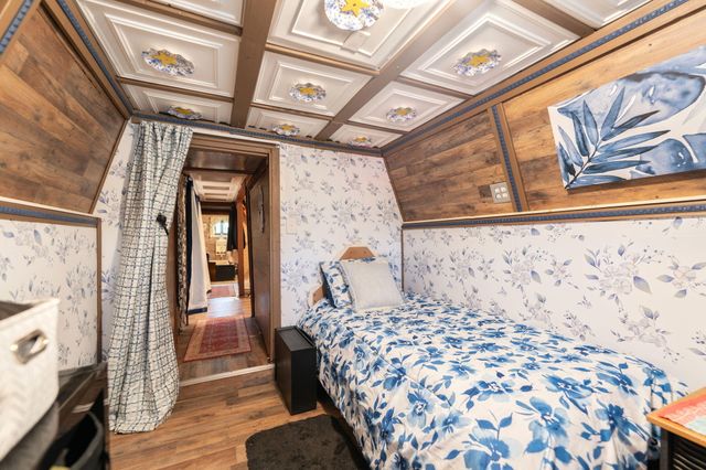 24 Sulphur Springs Hollow Road, Somerset, KY 42501