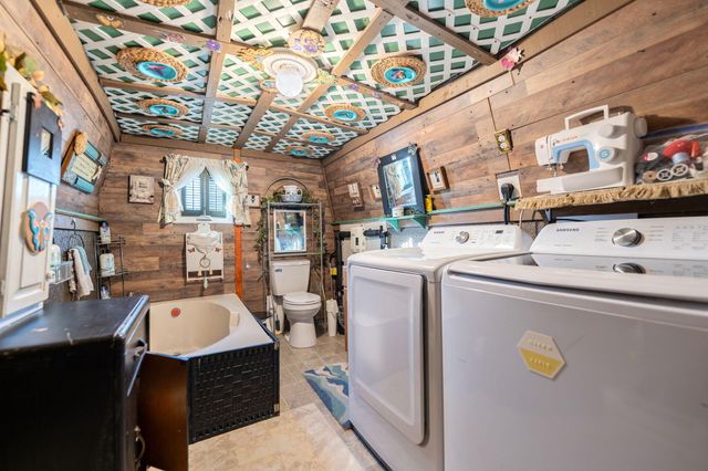 24 Sulphur Springs Hollow Road, Somerset, KY 42501