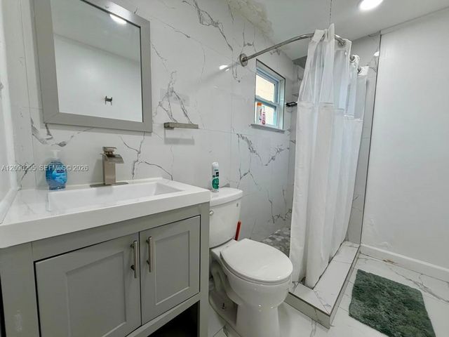 975 SW 10th Street 3, Miami, FL 33130