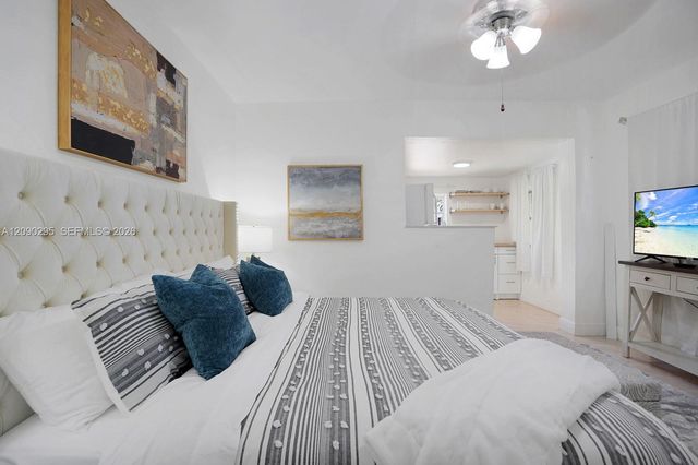 975 SW 10th Street 3, Miami, FL 33130