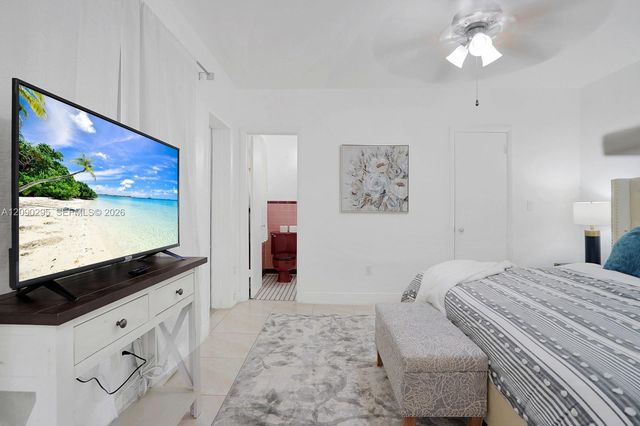 975 SW 10th Street 3, Miami, FL 33130