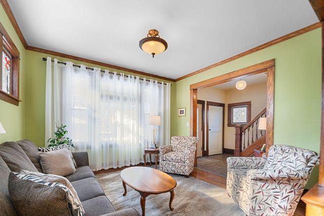 1150 Churchill Street, Saint Paul, MN 55103