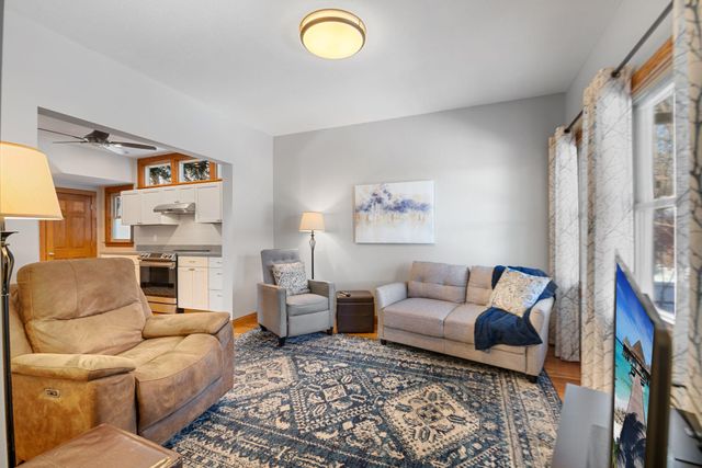 1150 Churchill Street, Saint Paul, MN 55103