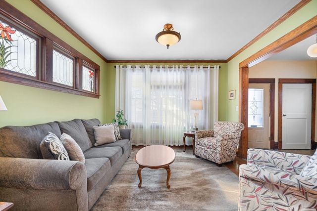 1150 Churchill Street, Saint Paul, MN 55103