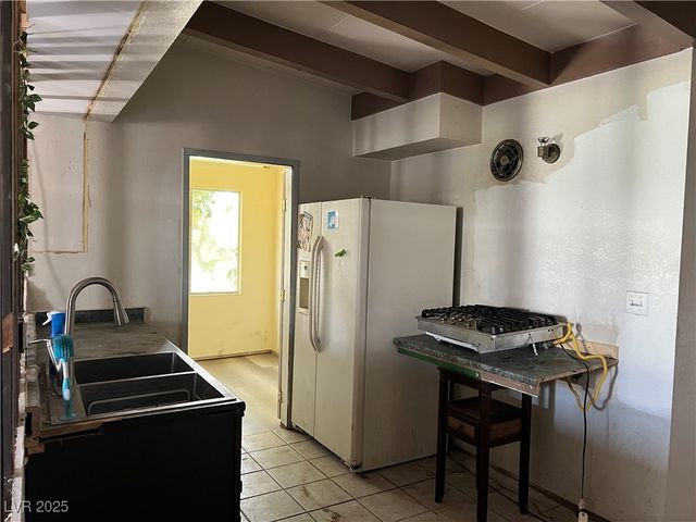 329 Wisteria Avenue, Las Vegas, NV 89107