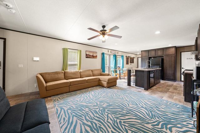 6220 N Anderson Road, Guthrie, OK 73044