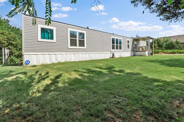 6220 N Anderson Road, Guthrie, OK 73044