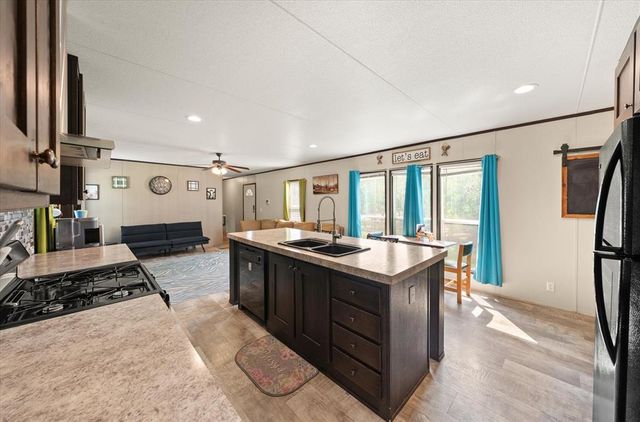 6220 N Anderson Road, Guthrie, OK 73044