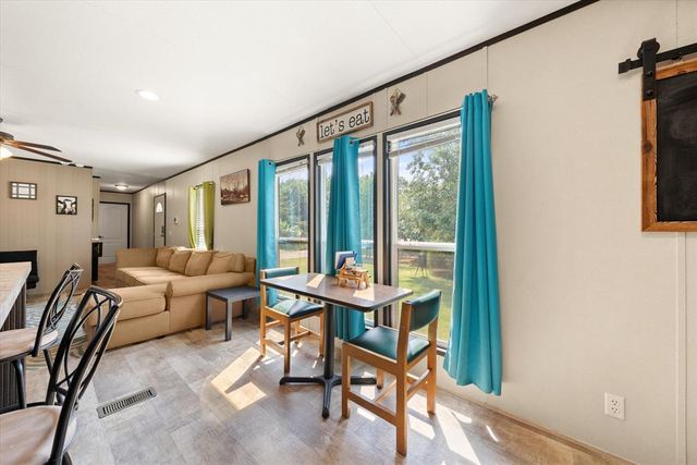 6220 N Anderson Road, Guthrie, OK 73044