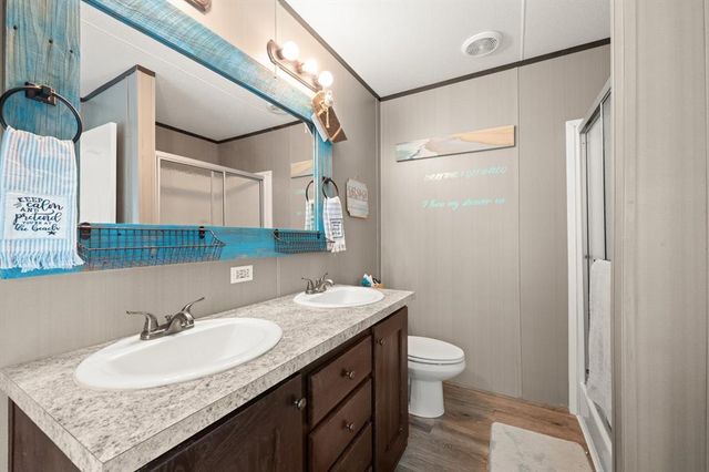 6220 N Anderson Road, Guthrie, OK 73044