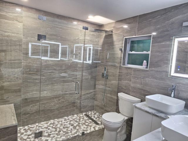 4440 SW 14 pl, Cape Coral, FL 33991