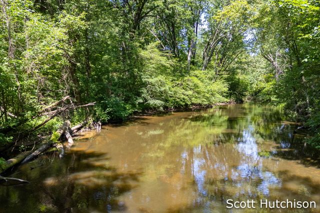 2710 12 Mile Road NE, Rockford, MI 49341