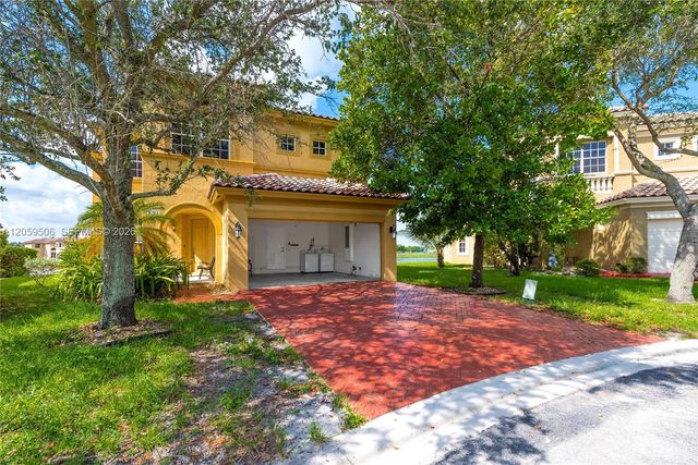5271 SW 141st Terrace, Miramar, FL 33027
