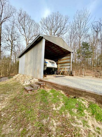 122 Runway Lane, Salem, AR 72576