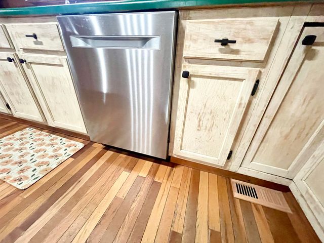 122 Runway Lane, Salem, AR 72576