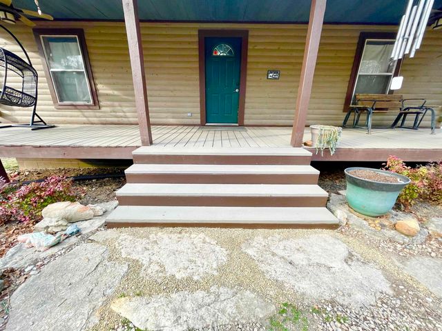 122 Runway Lane, Salem, AR 72576