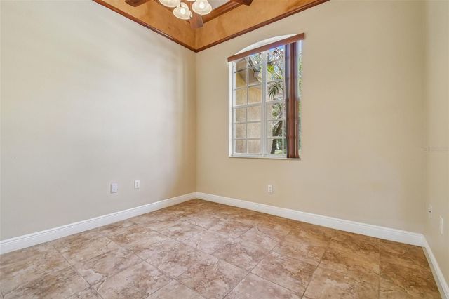 614 VINTAGE WAY, Brandon, FL 33511